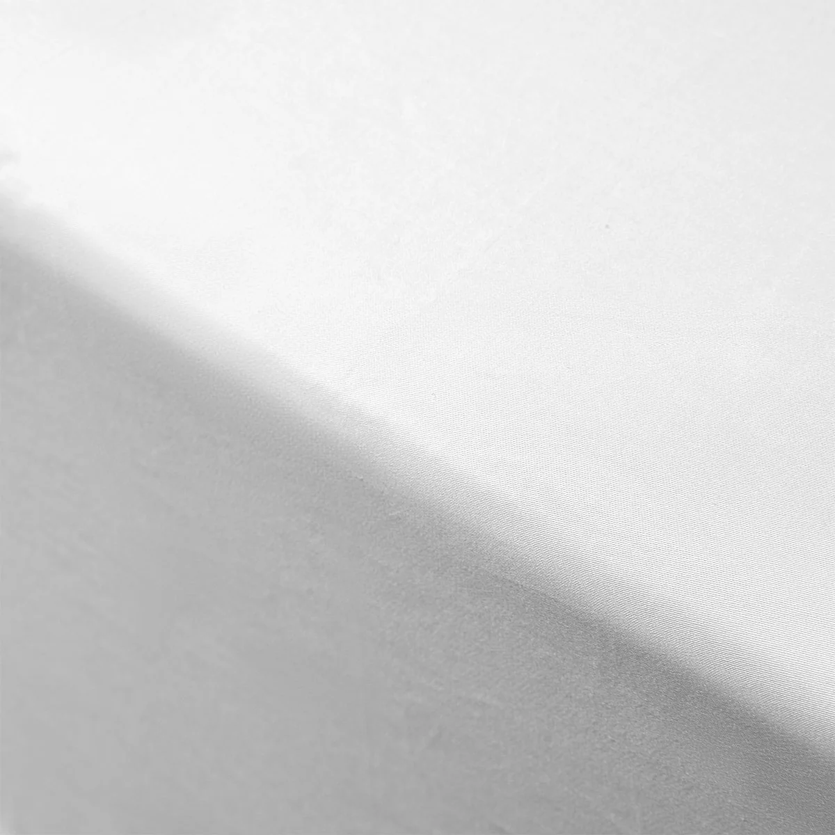 Accessorize 400TC White Bamboo Cotton Fitted Sheet 40cm Wall Single - Image 3