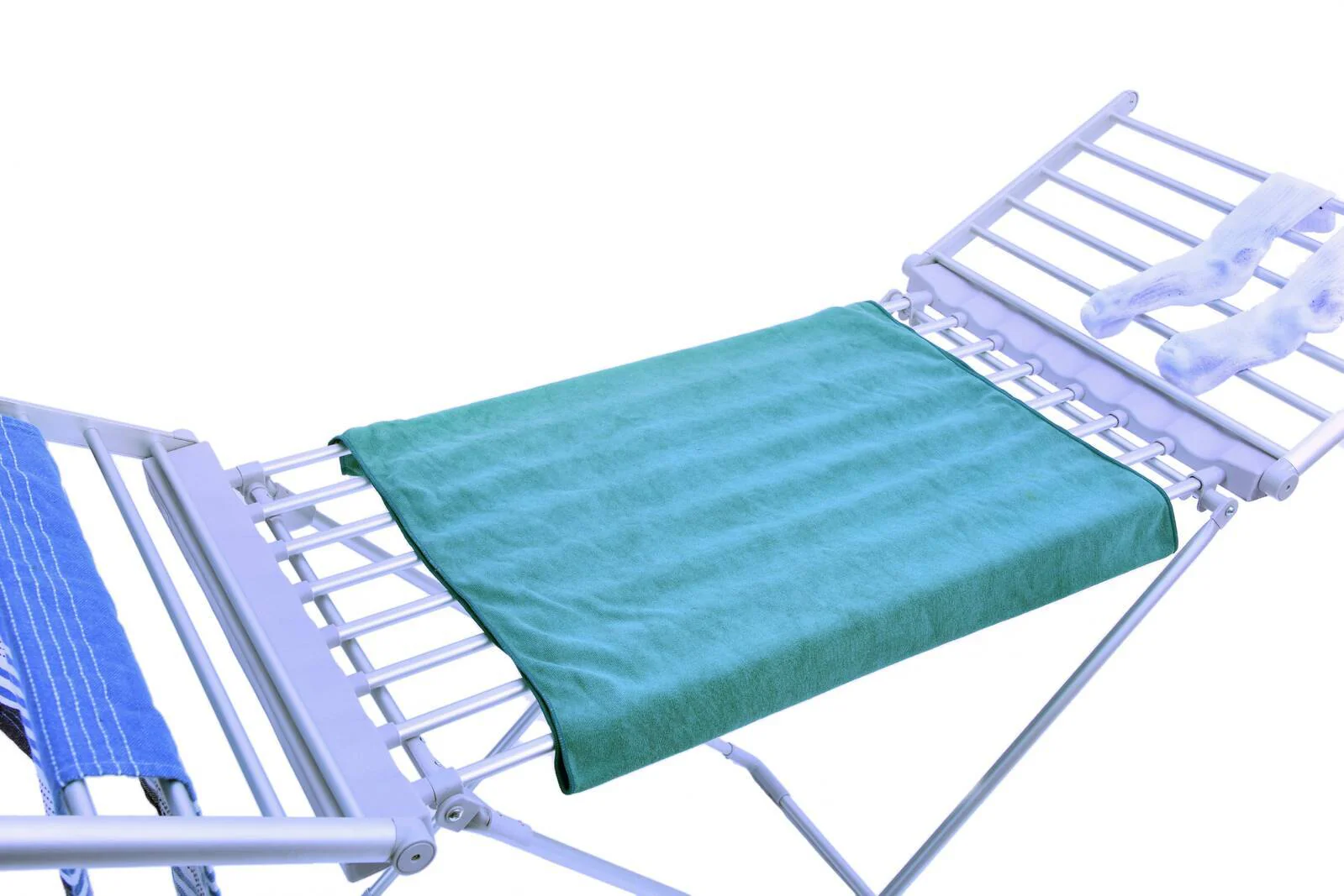 Electric Freestanding Heated Towel and Clothes Rack Dryer - Image 5