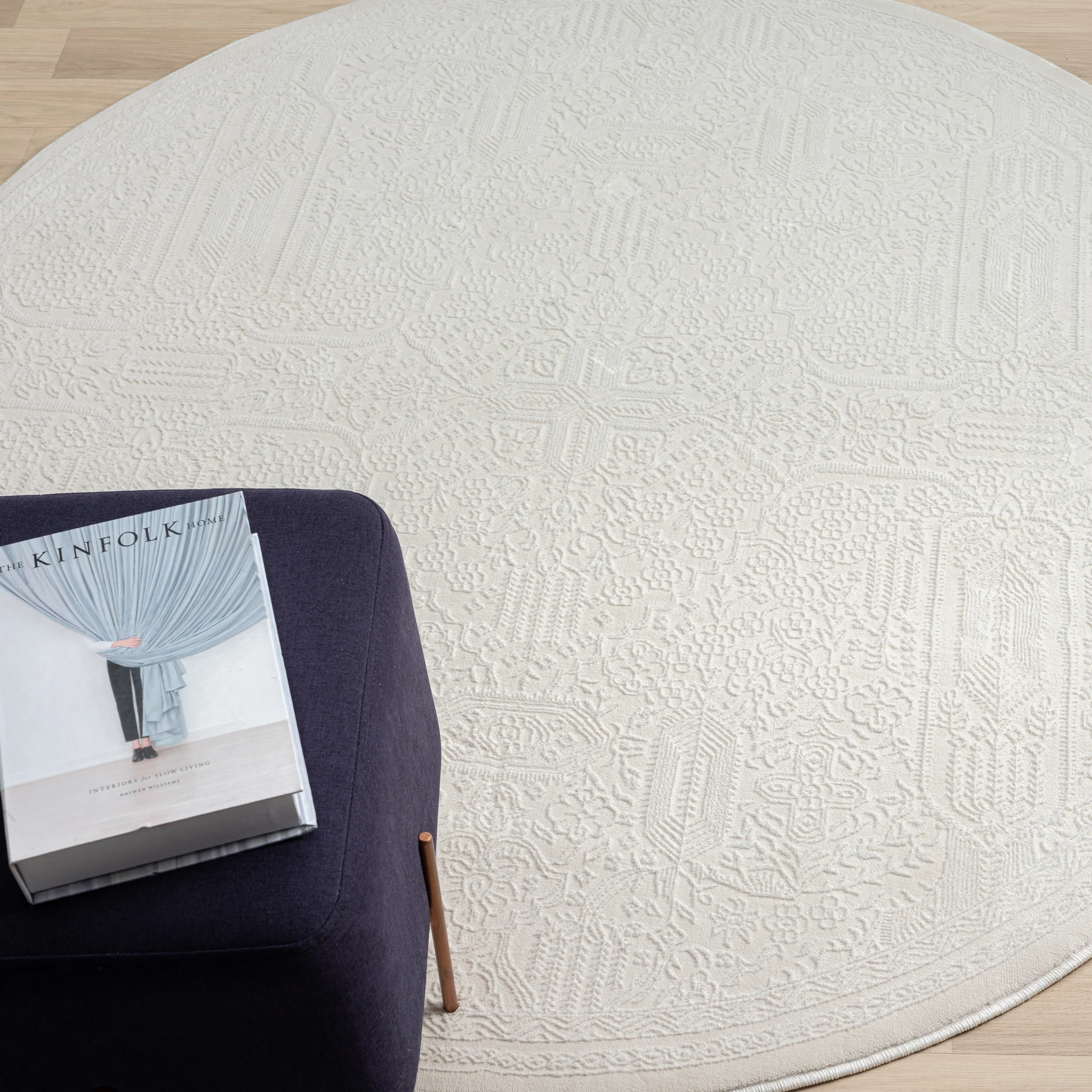 Grande Jacquard Rug - Ivory - 300x400 - Image 6