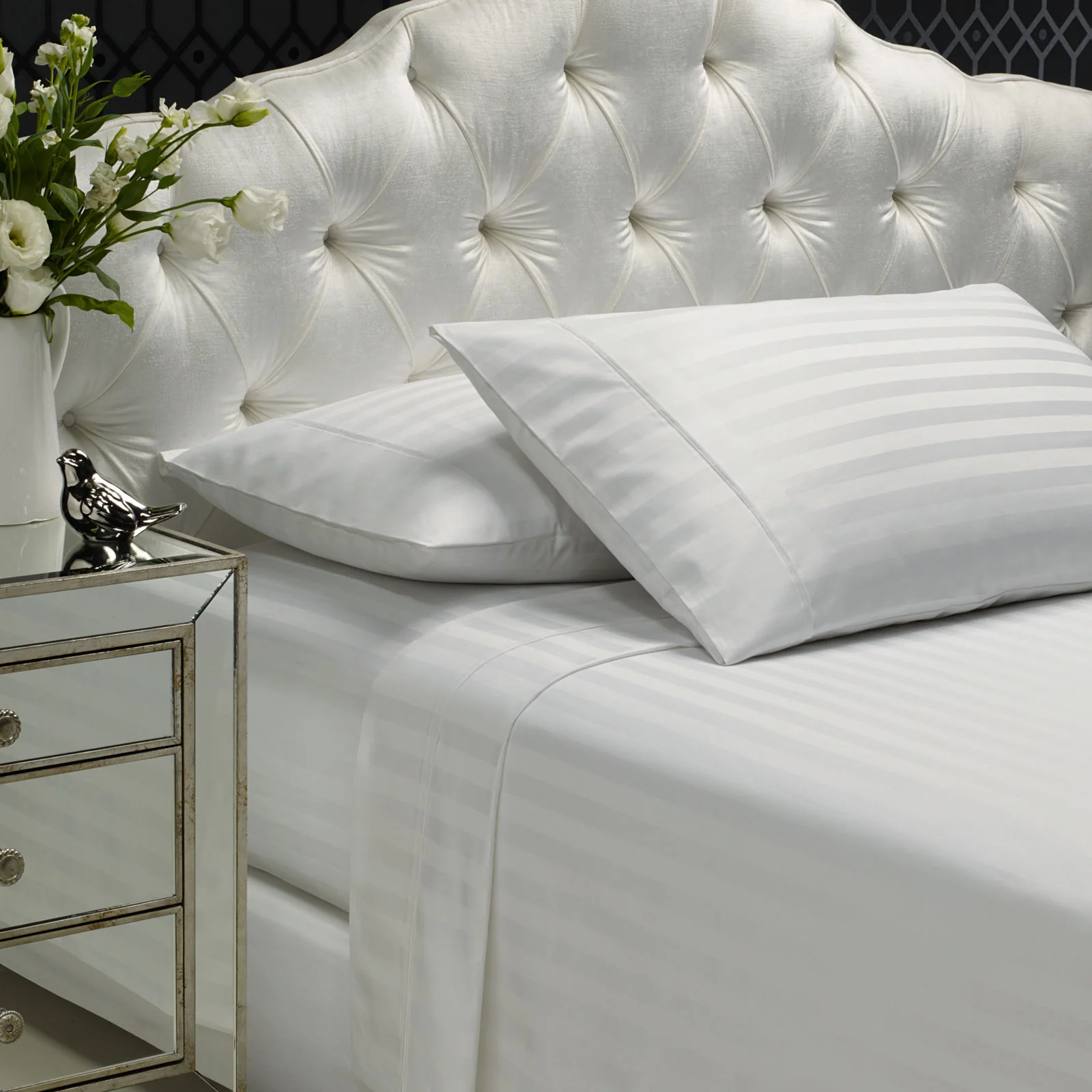 Royal Comfort 1200 Thread count Damask Stripe Cotton Blend sheet sets Queen White - Image 6