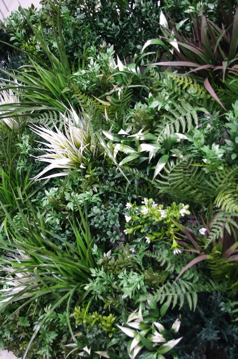 UV Stabilized Green Forest Select Range Vertical Garden 100cm X 100cm - Image 2